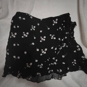 Rue 21 womens‎ floral skirt size XL